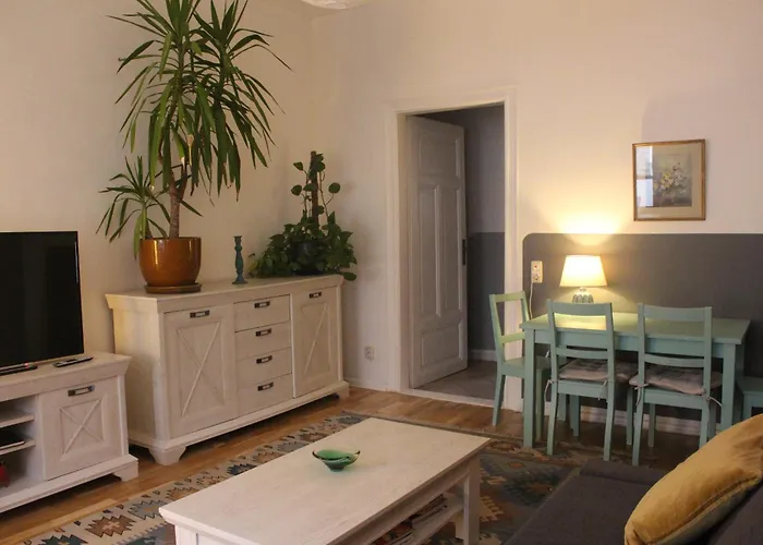 Gemuetliche In Lejlighed